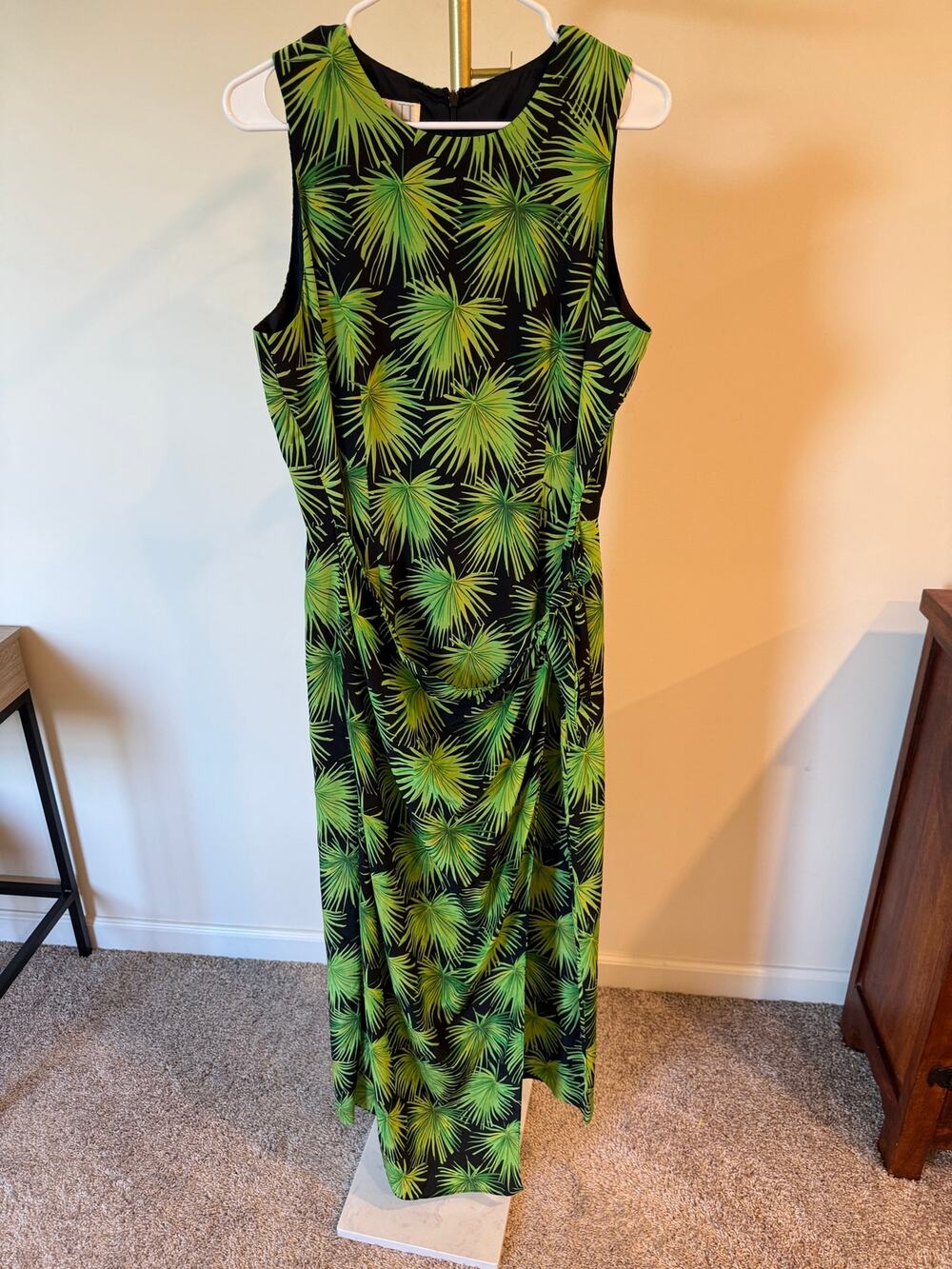 August Hale Maxi Dress Womens 14 Green Black Leaf Print Sleeveless Back Zipper